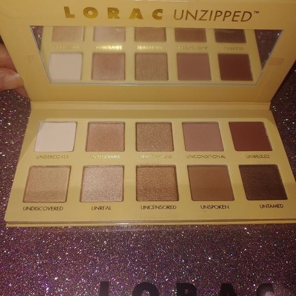 LORAC Unzipped Shimmer & Matte Eye Shadow Palette LORAC - Picture 5 of 9